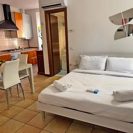 Tower Gate Apartment Como
